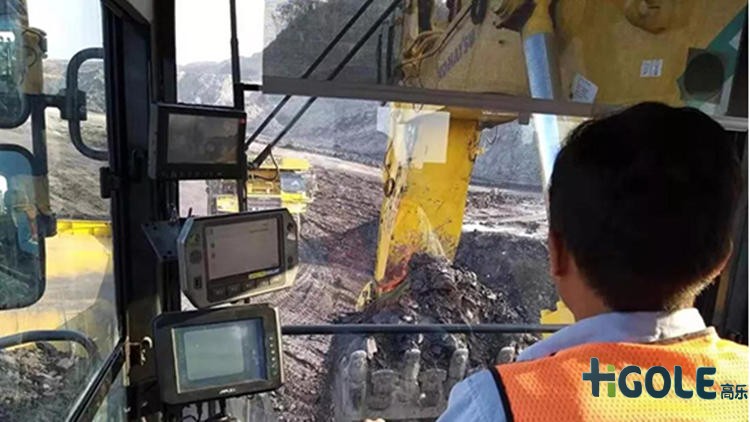 10.1寸車載平板電腦